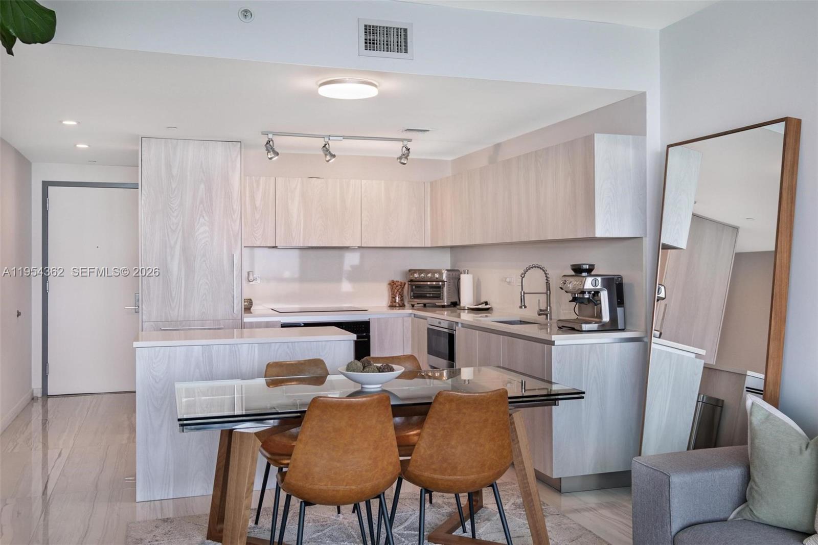 3131 NE 7th Ave #3605 Miami, FL 33137