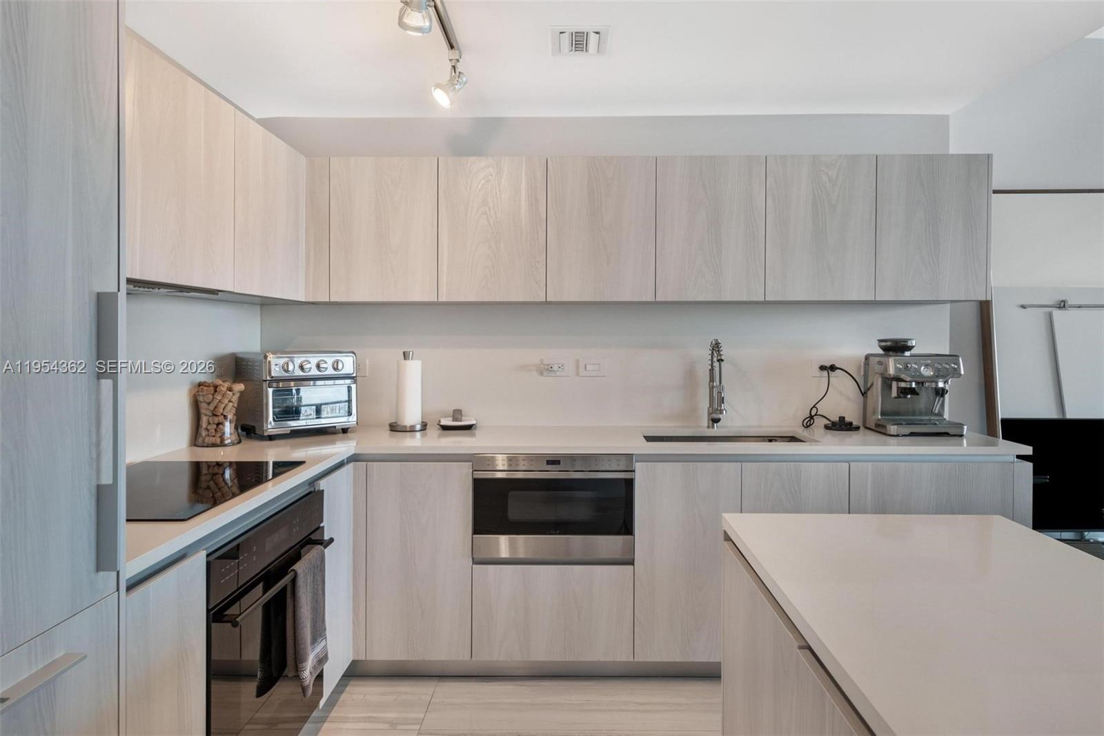 3131 NE 7th Ave #3605 Miami, FL 33137