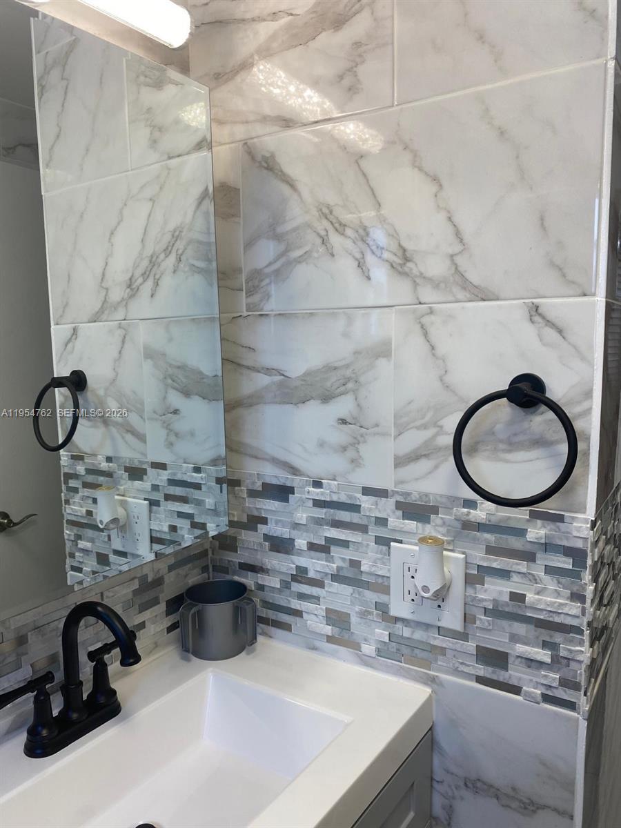 16750 NE 10th Ave #214 North Miami Beach, FL 33162