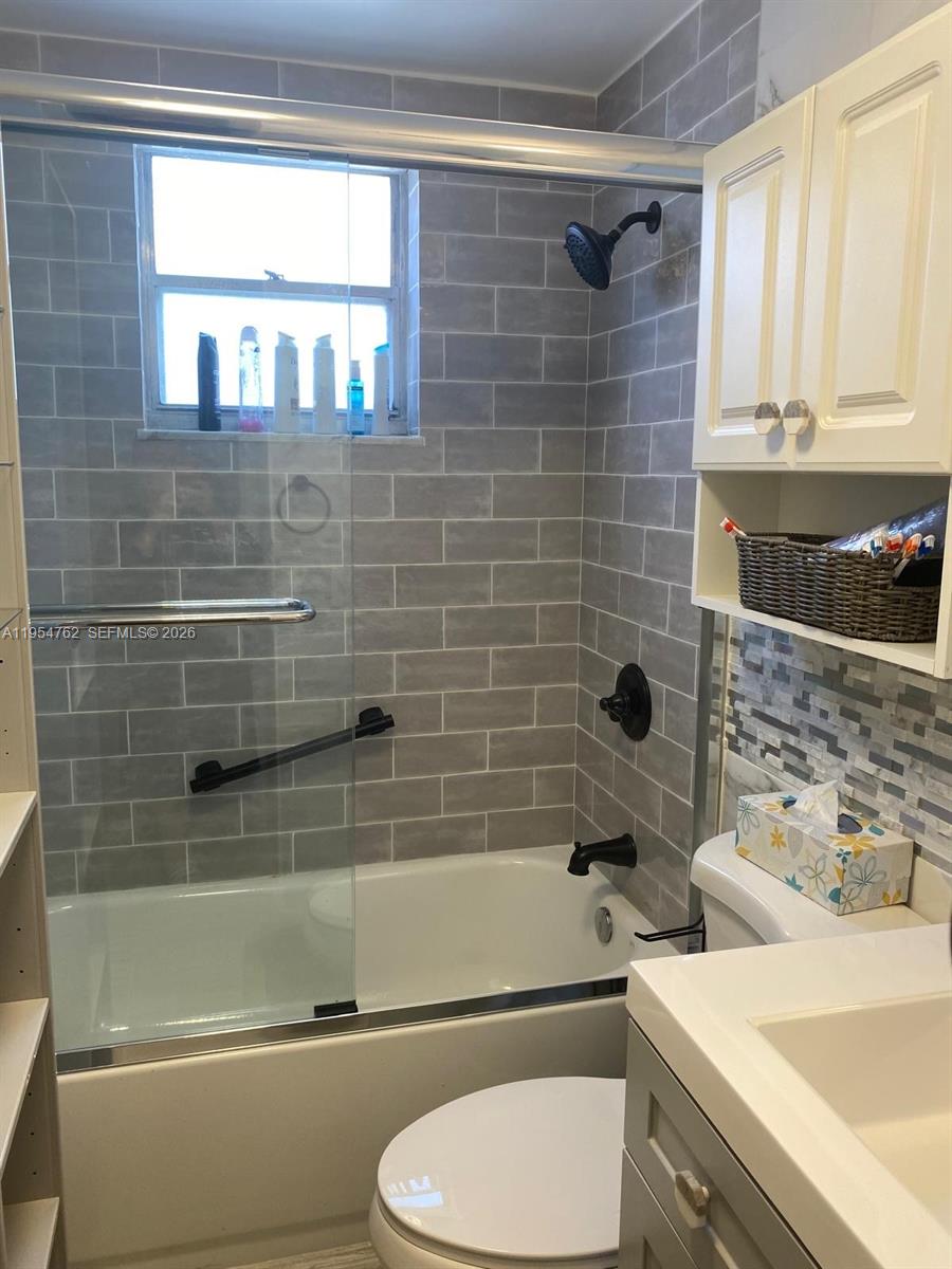 16750 NE 10th Ave #214 North Miami Beach, FL 33162