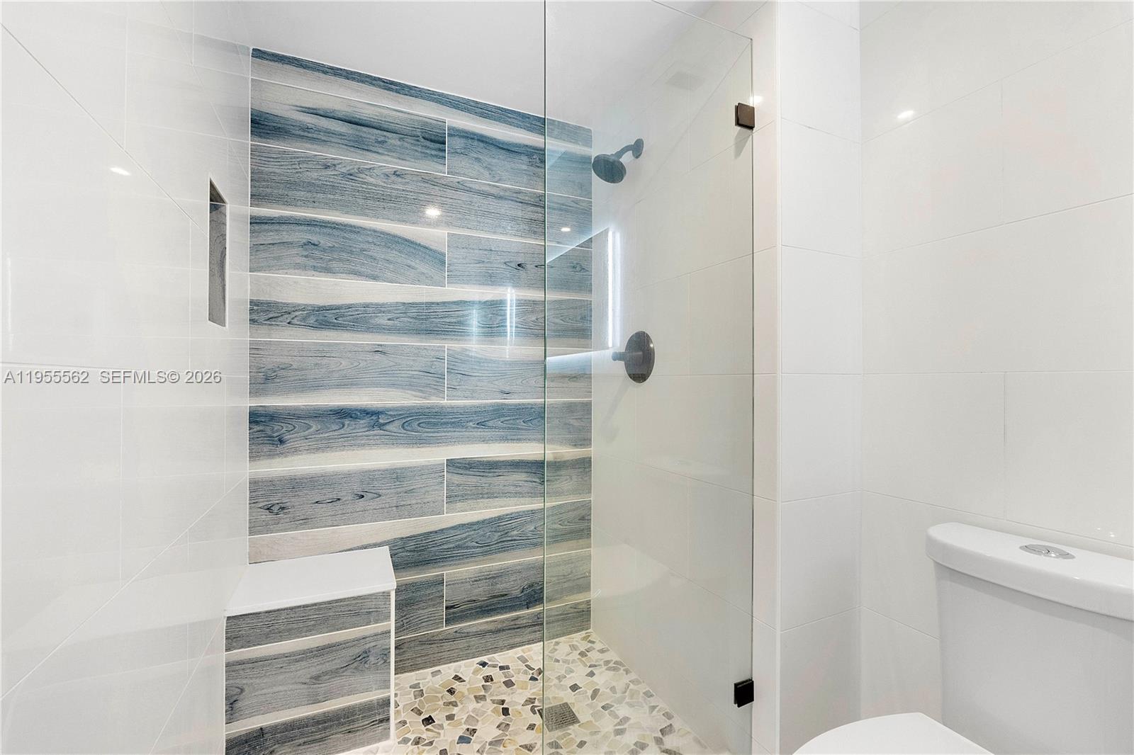 2639 N Riverside Dr #806 Pompano Beach, FL 33062