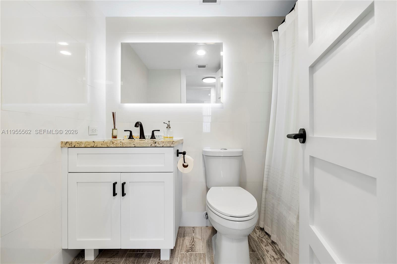 2639 N Riverside Dr #806 Pompano Beach, FL 33062