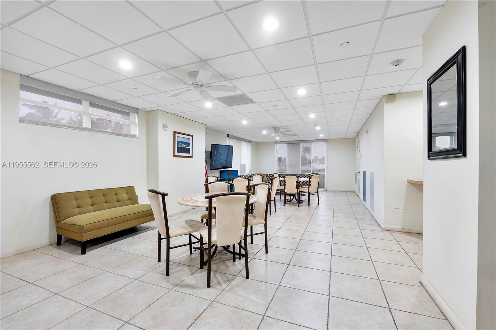 2639 N Riverside Dr #806 Pompano Beach, FL 33062