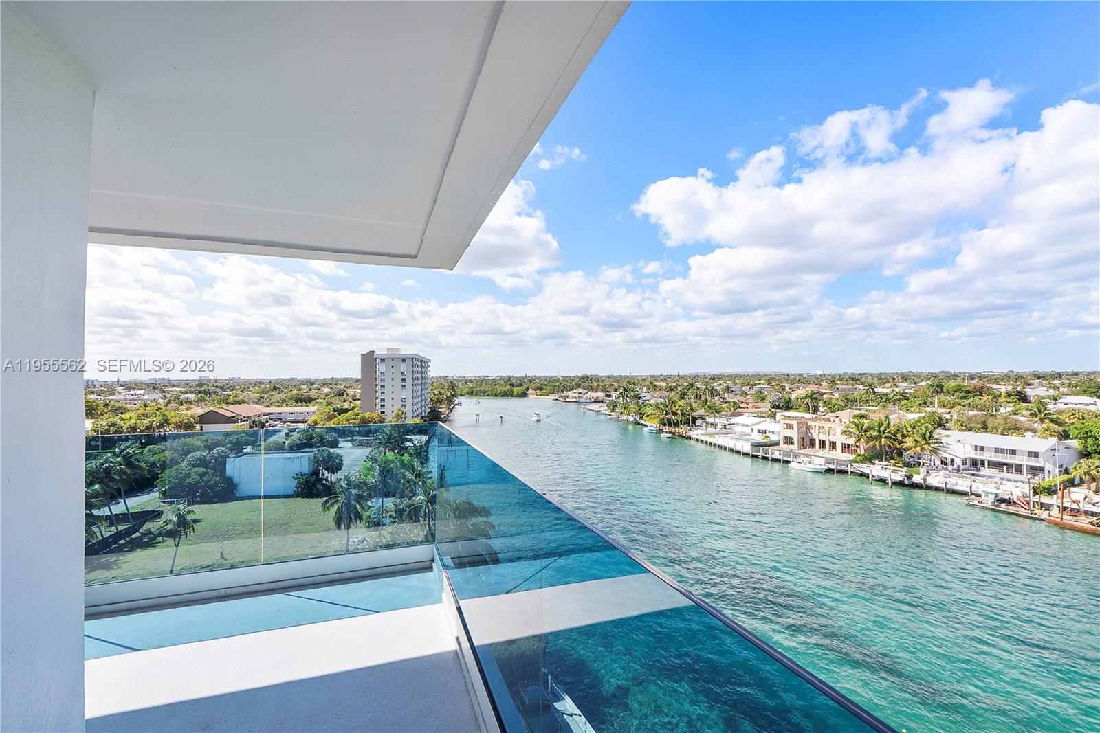 2639 N Riverside Dr #806 Pompano Beach, FL 33062