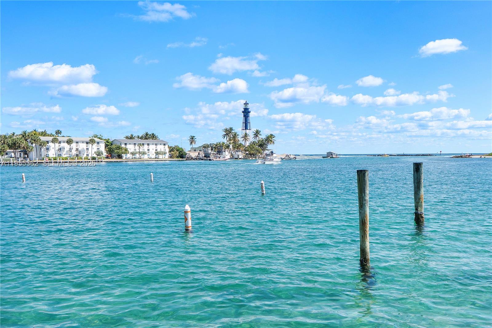 2639 N Riverside Dr #806 Pompano Beach, FL 33062