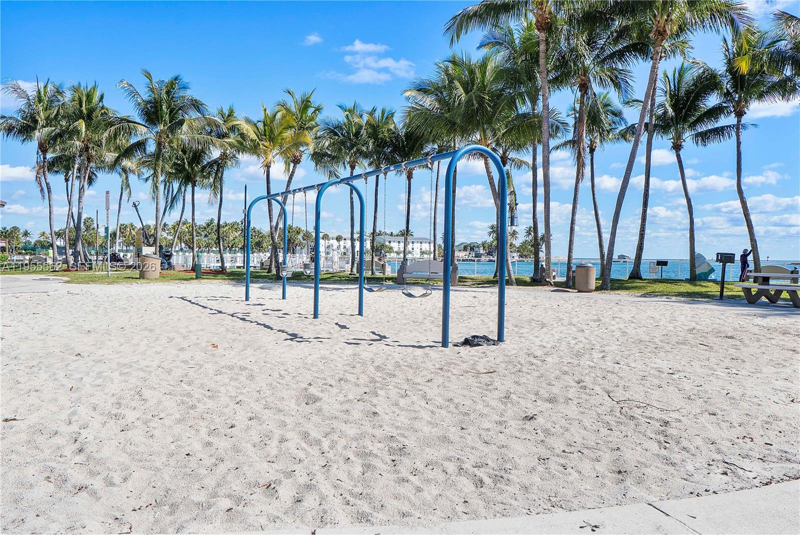 2639 N Riverside Dr #806 Pompano Beach, FL 33062
