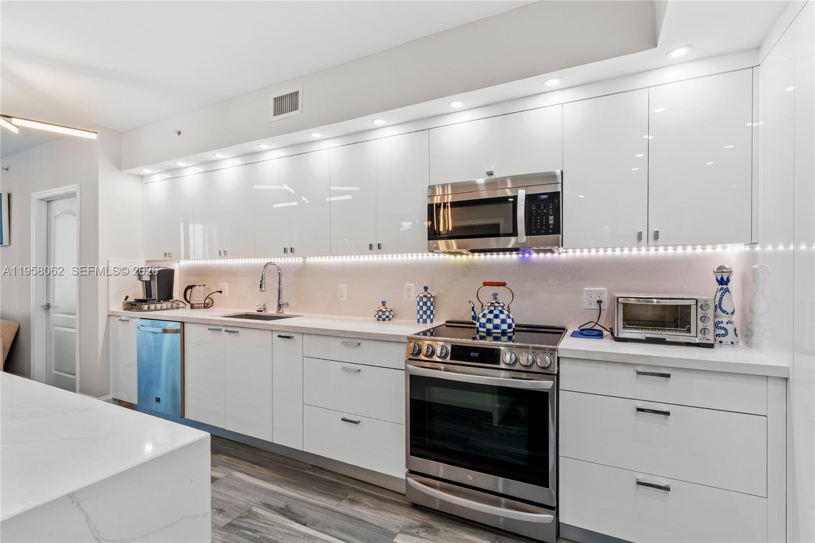 image King David Condo2