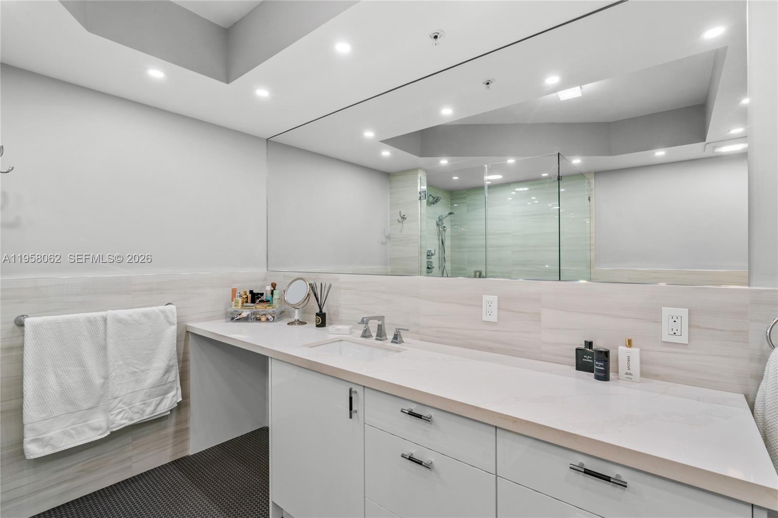 image King David Condo35