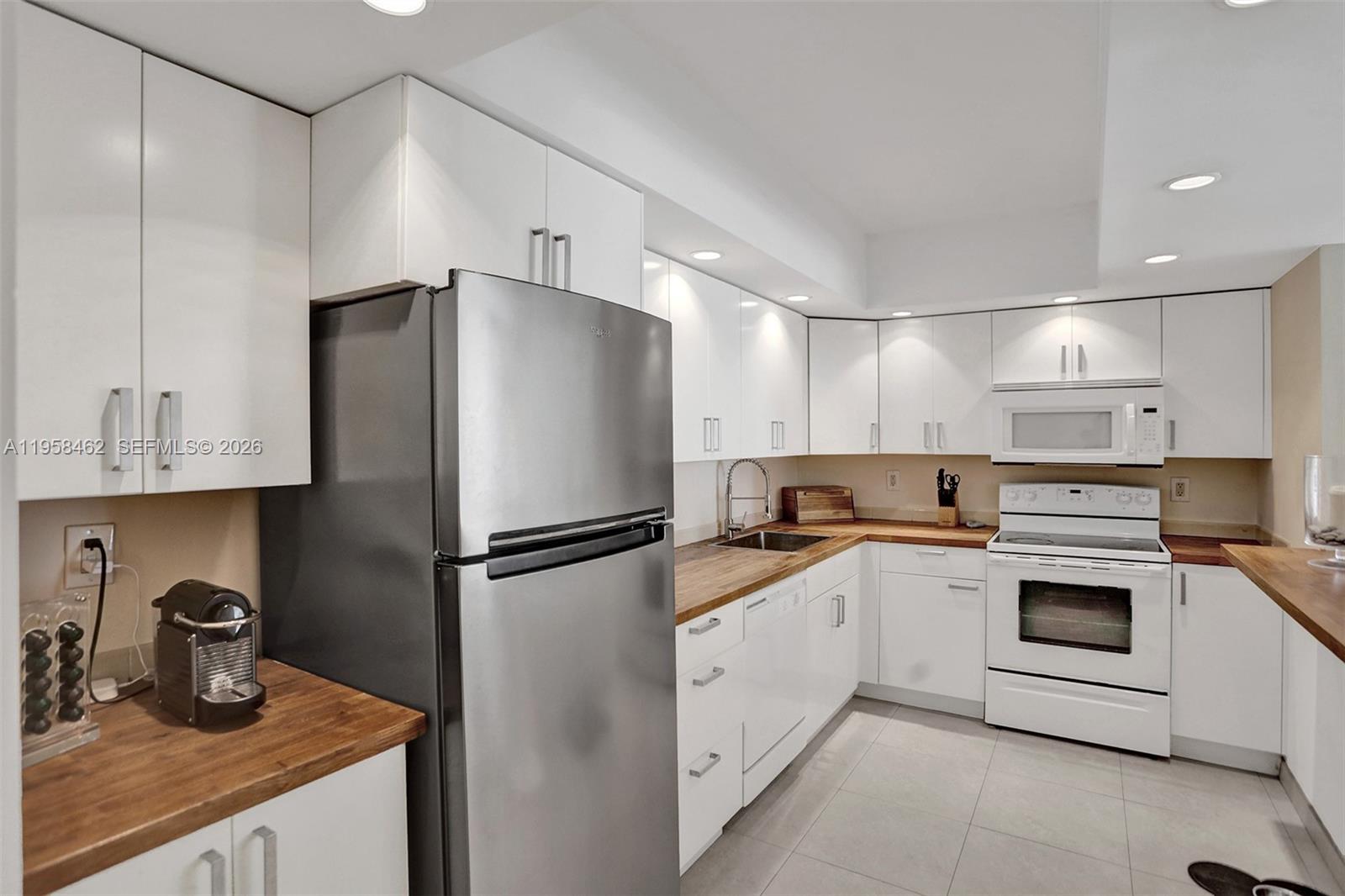 19390 Collins Ave #302A Sunny Isles Beach, FL 33160