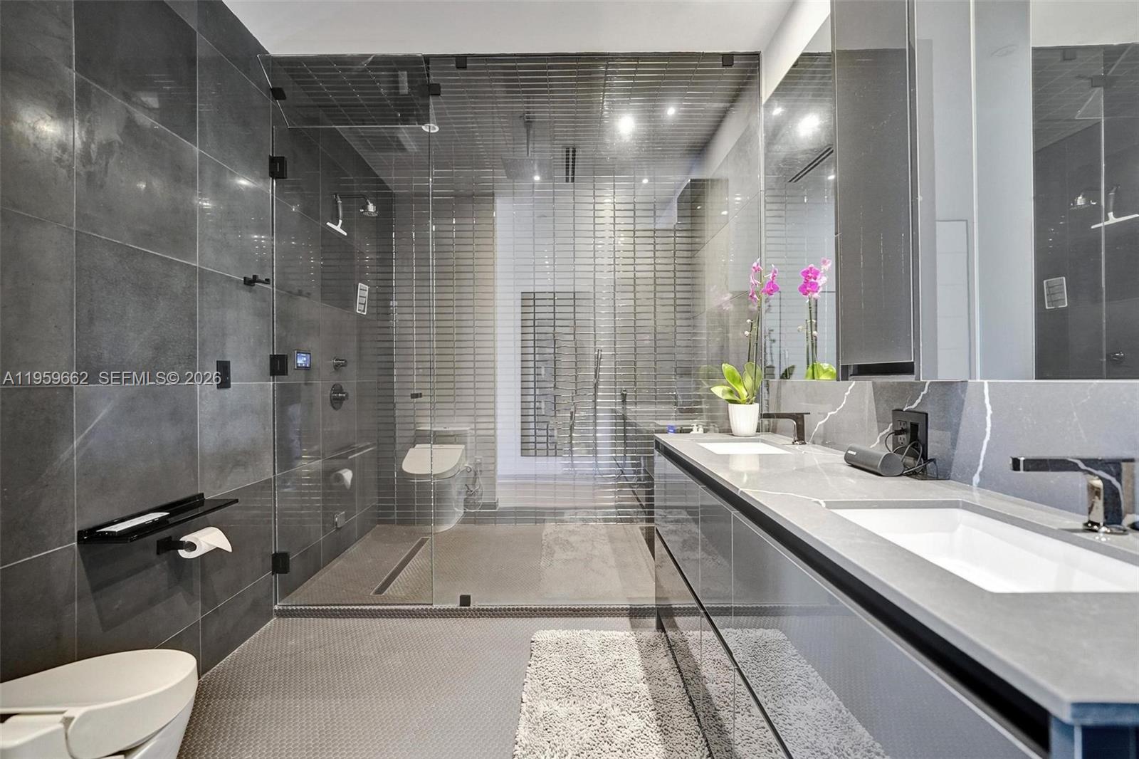 1617 Harrison St #3 Hollywood, FL 33020