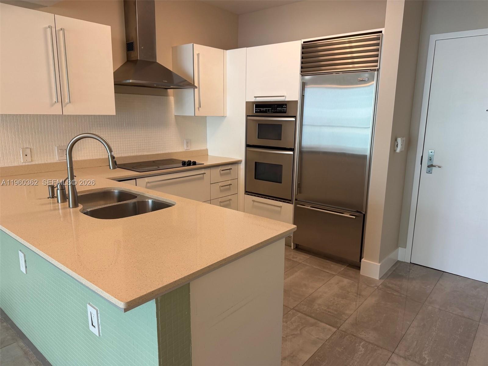 image Emerald at Brickell1