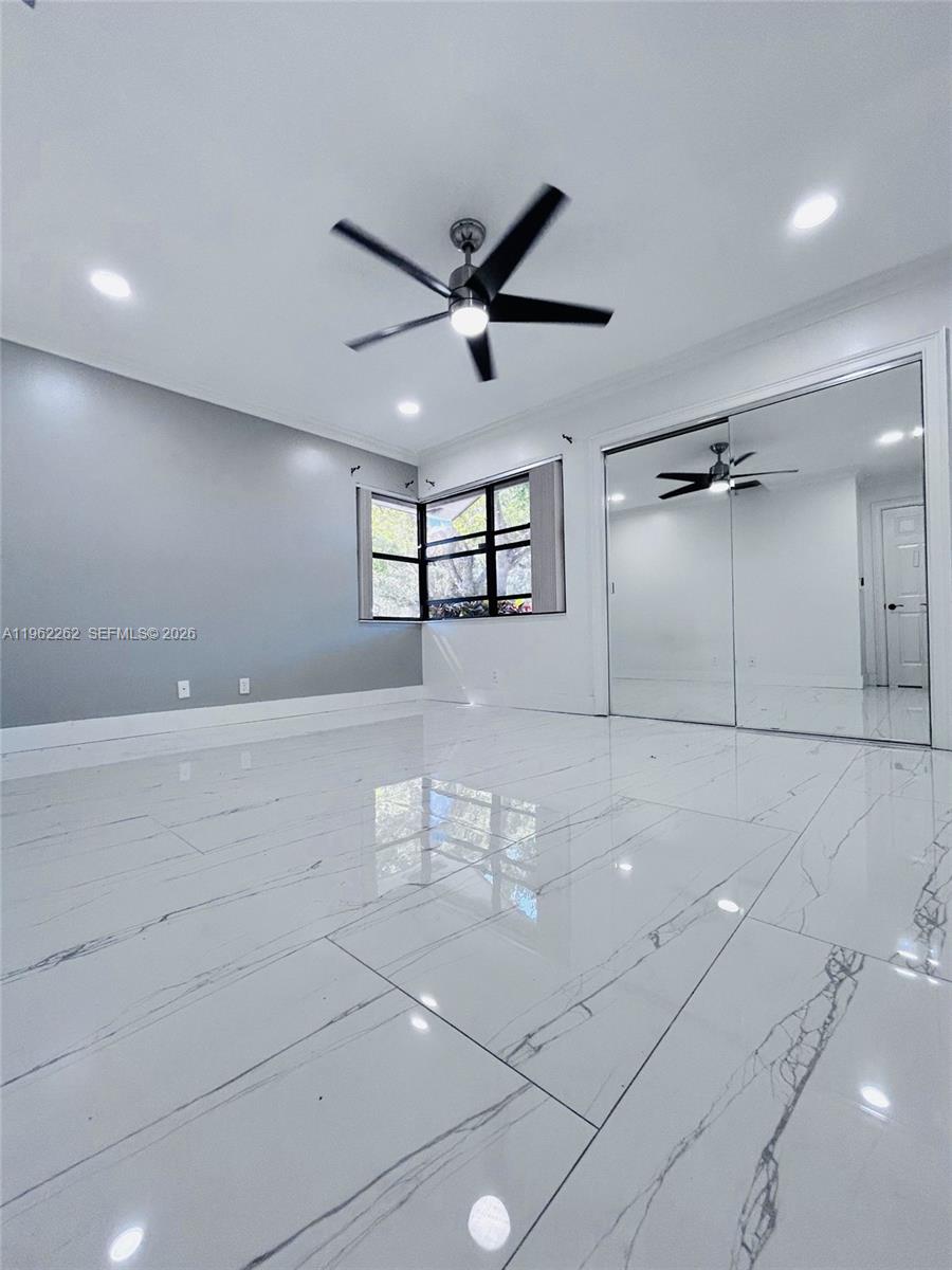 2560 Calamondin Cir Coconut Creek, FL 33063