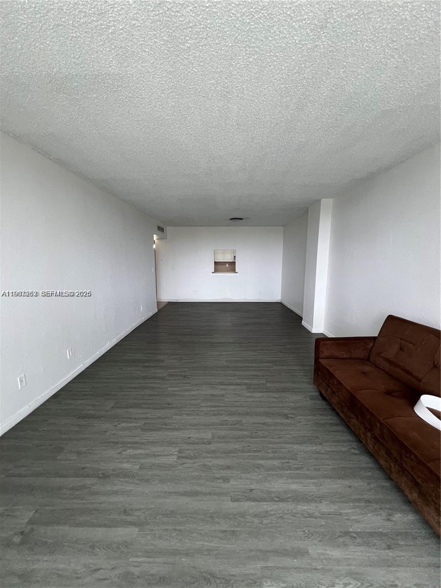 19380 Collins Ave #418 Sunny Isles Beach, FL 33160