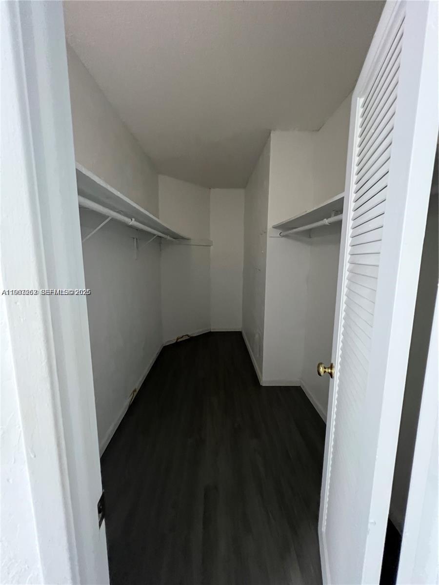 19380 Collins Ave #418 Sunny Isles Beach, FL 33160