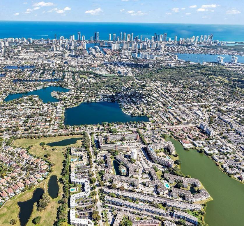 1501 NE 191st St #C114