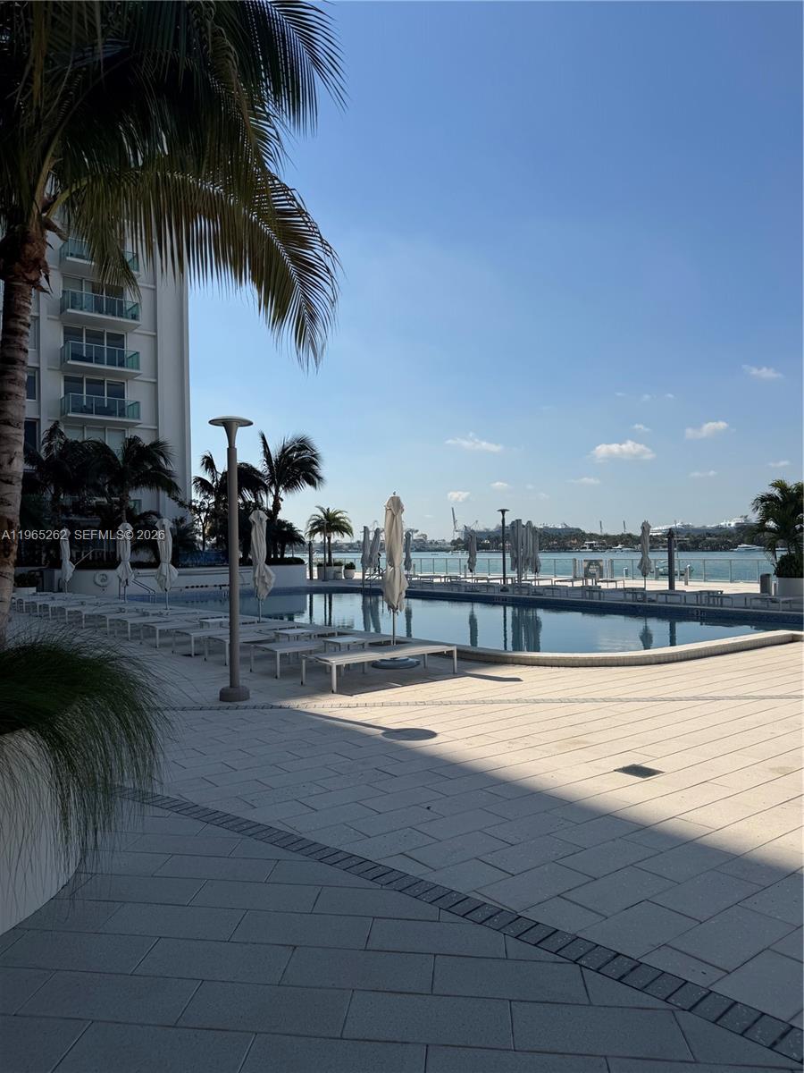 image Mirador 1000 (South Tower)13