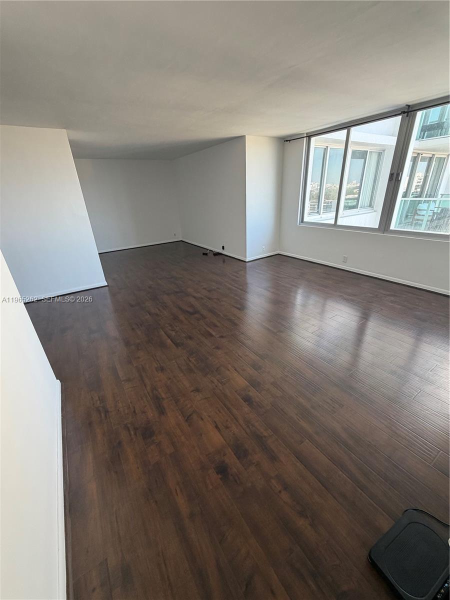 image Mirador 1000 (South Tower)1