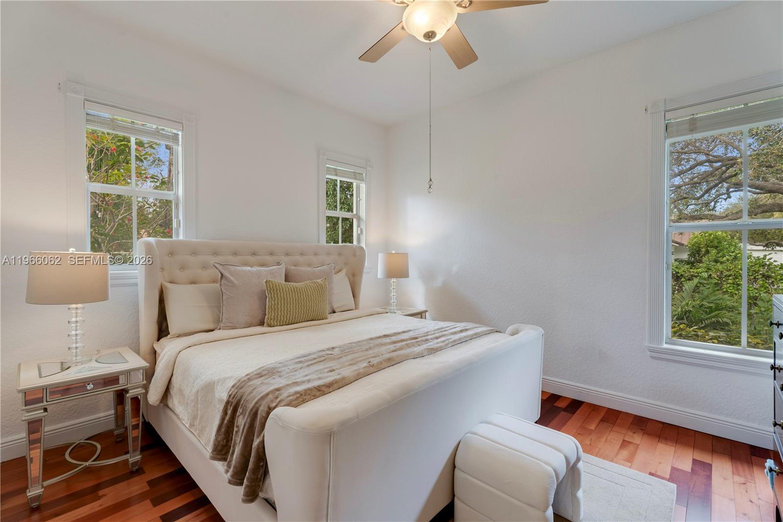 6235 Rolling Rd Dr Pinecrest, FL 33156