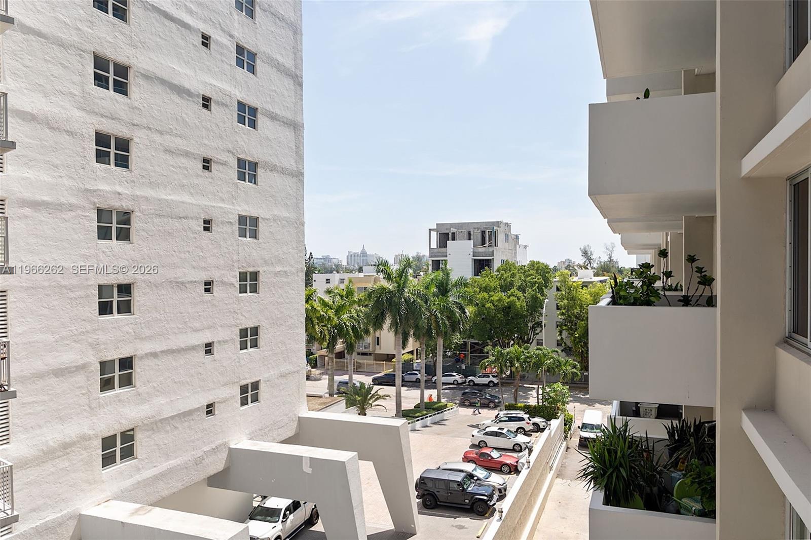 1200 West Ave #521 Miami Beach, FL 33139