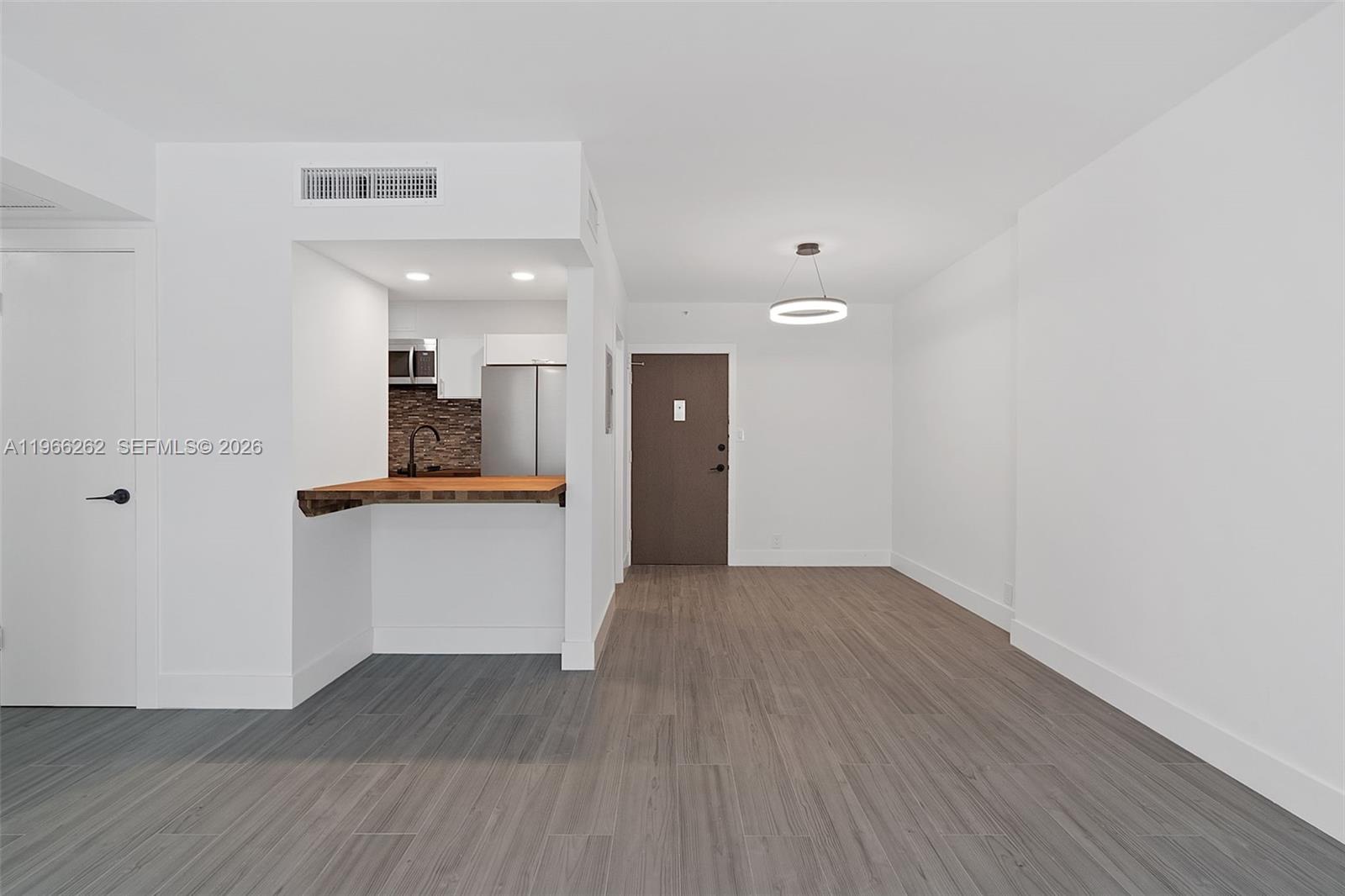 1200 West Ave #521 Miami Beach, FL 33139