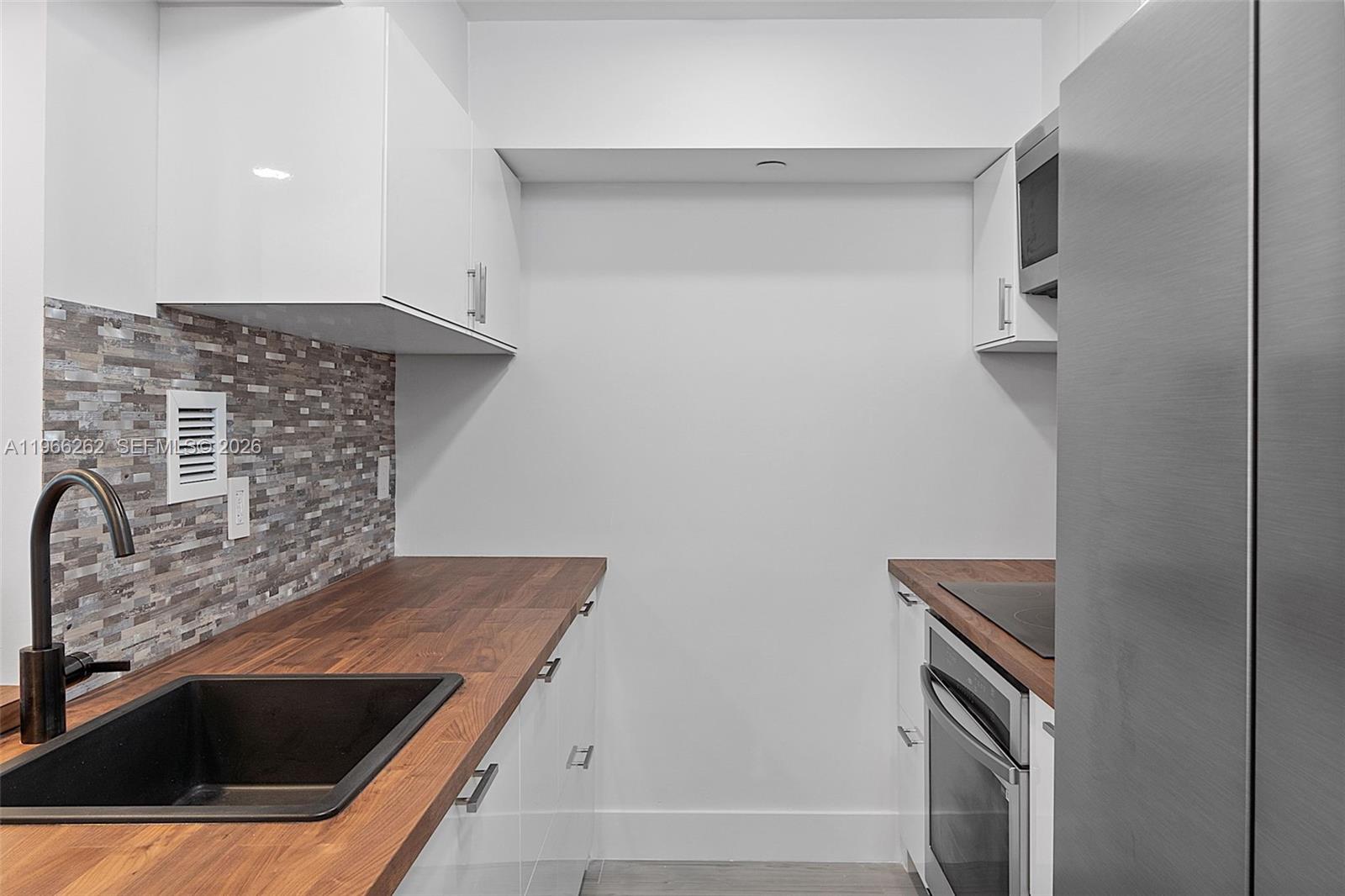 1200 West Ave #521 Miami Beach, FL 33139