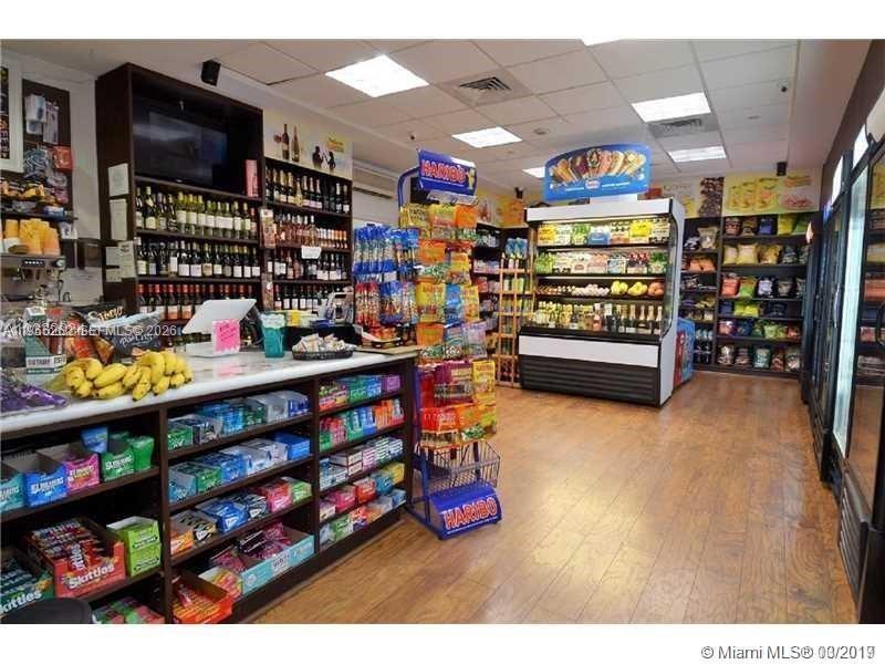 1200 West Ave #521 Miami Beach, FL 33139