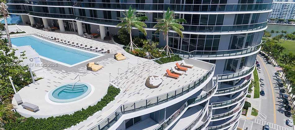 image Aria on the Bay18