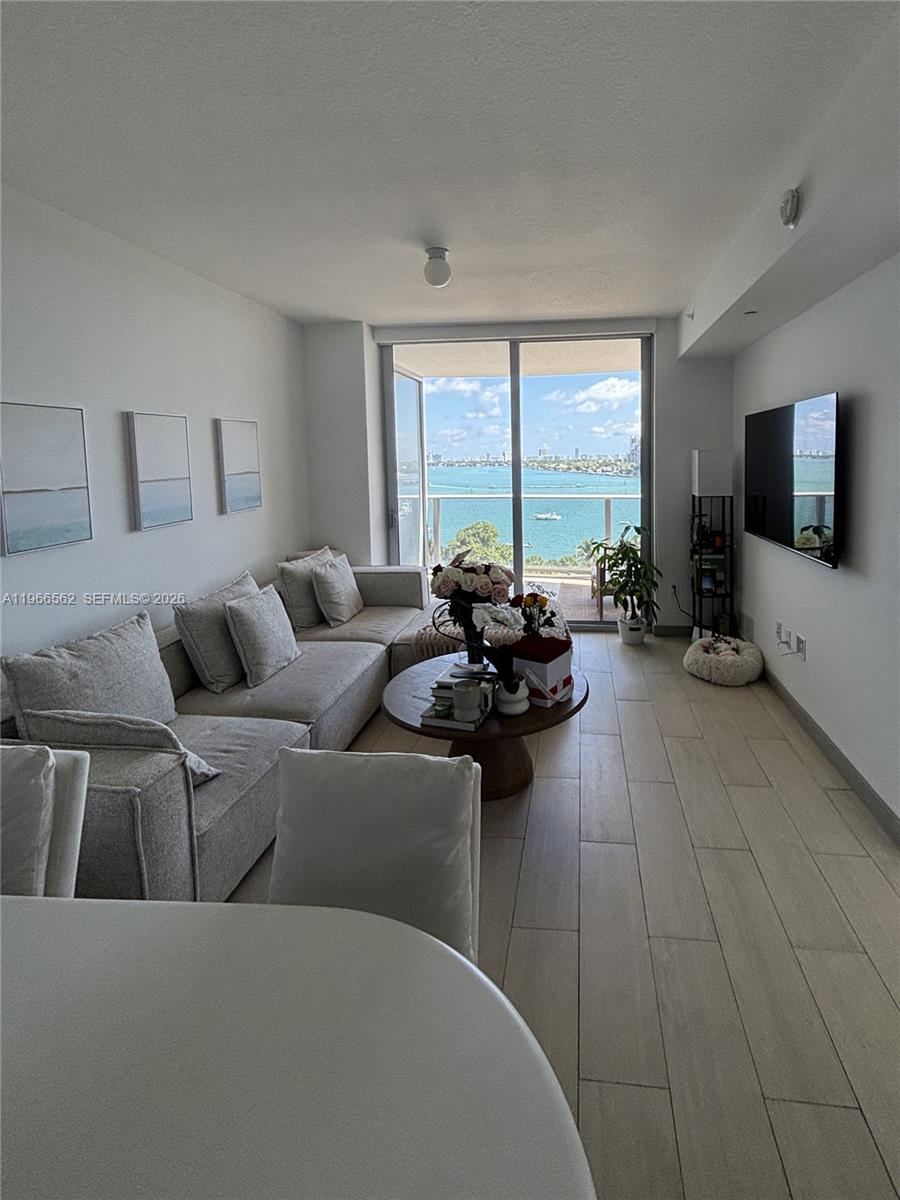 image Aria on the Bay2