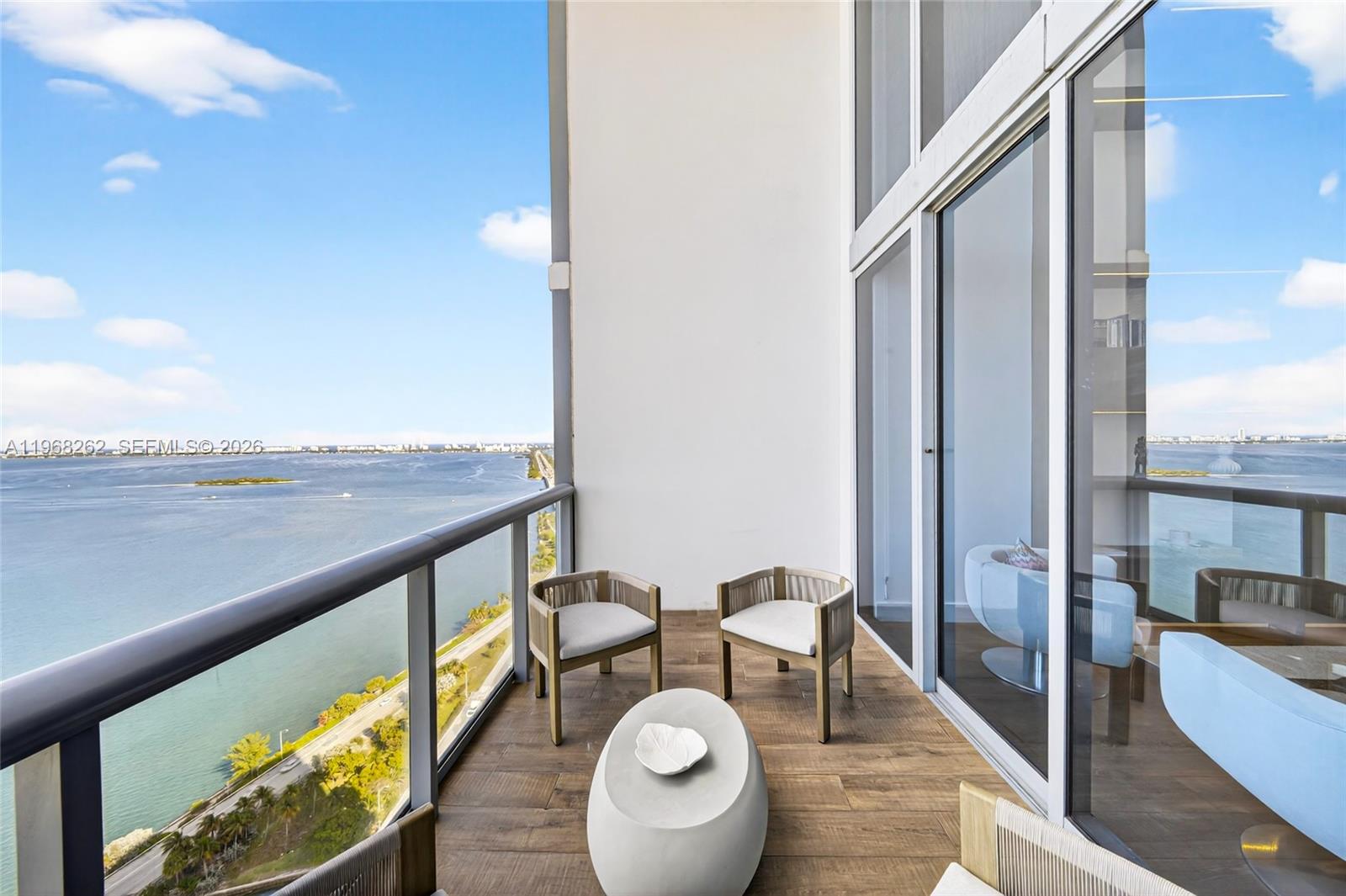 image Blue on the Bay13