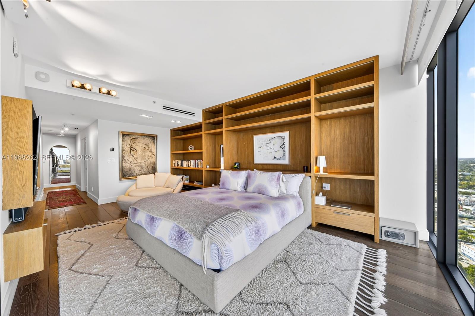 image Blue on the Bay17