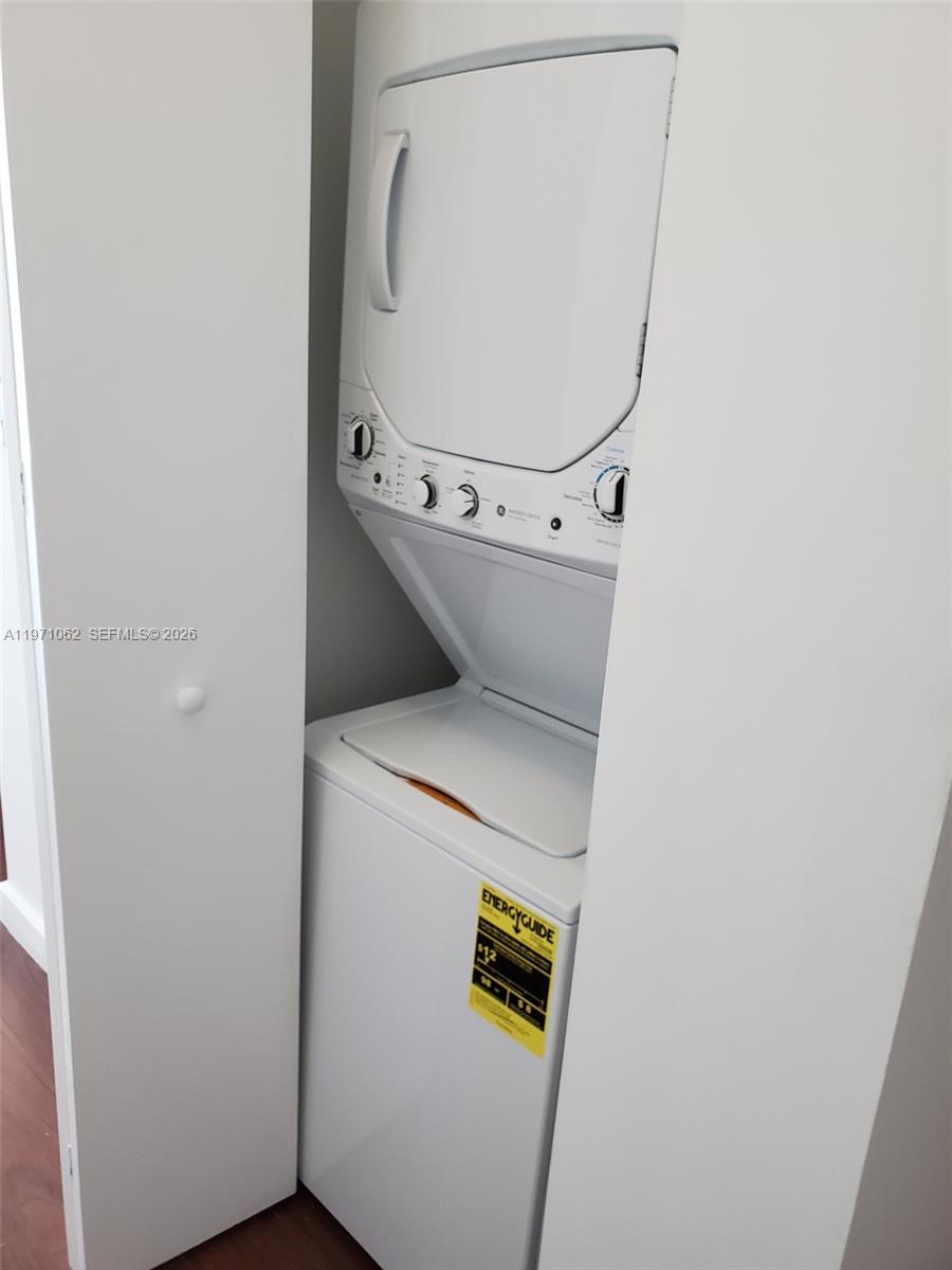 image Edgewater Lofts18