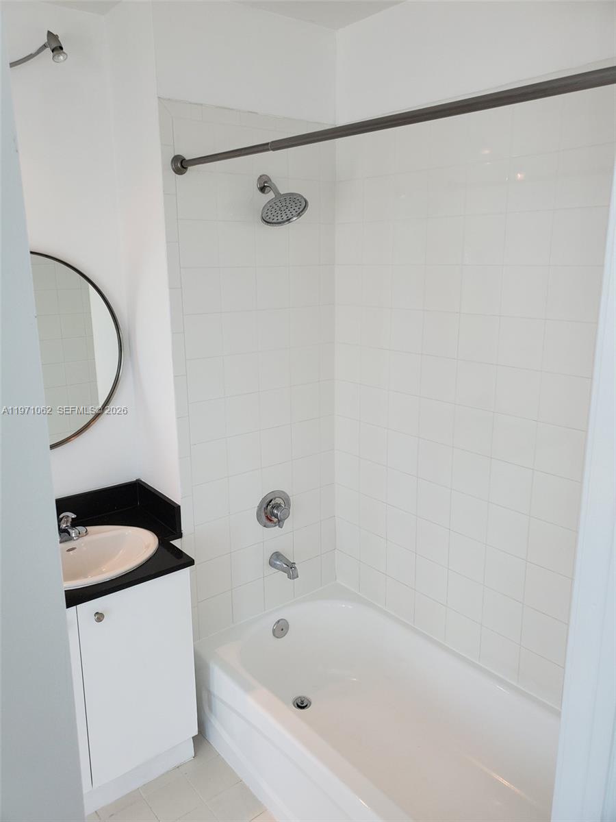 image Edgewater Lofts23