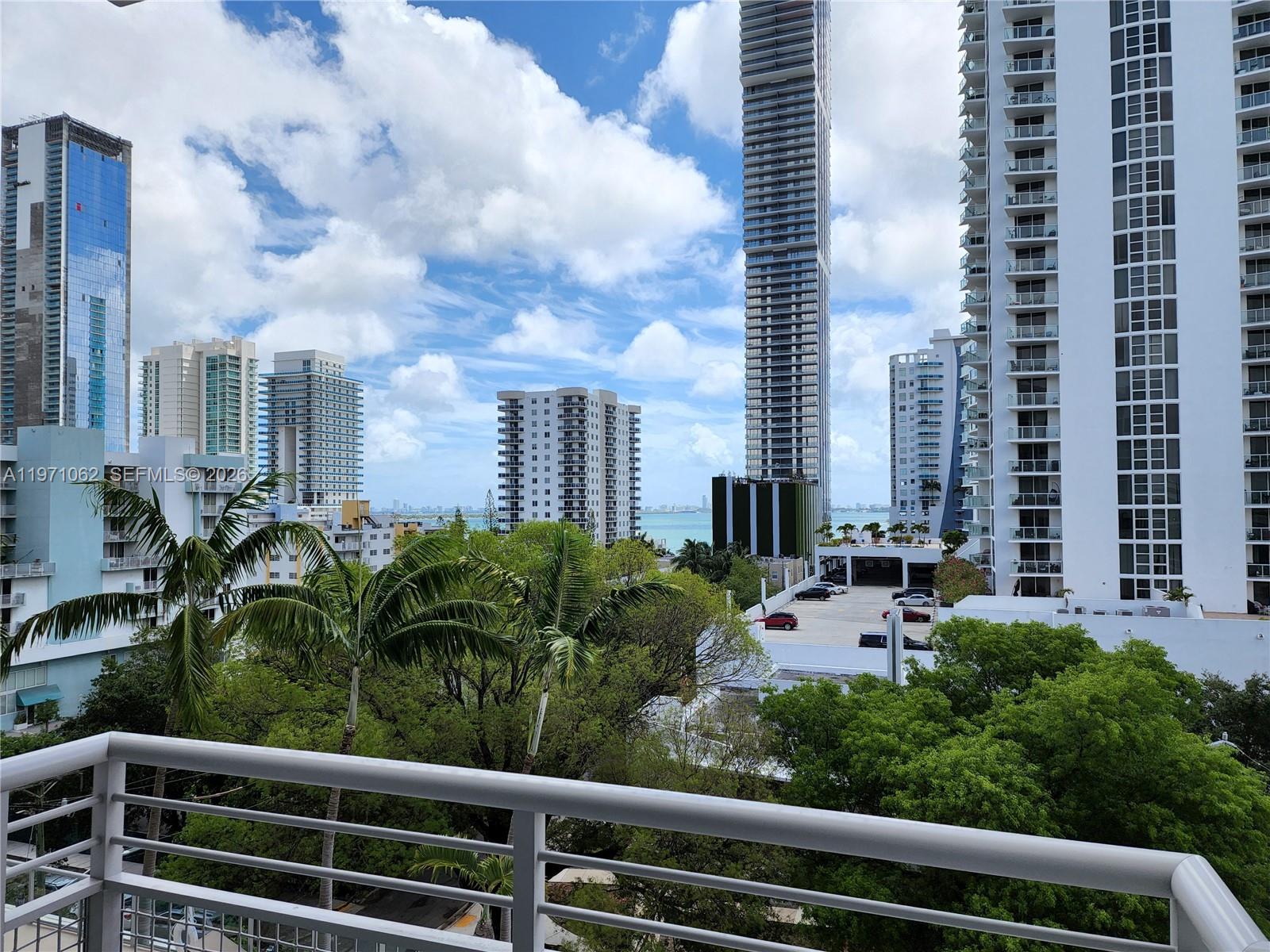 image Edgewater Lofts30