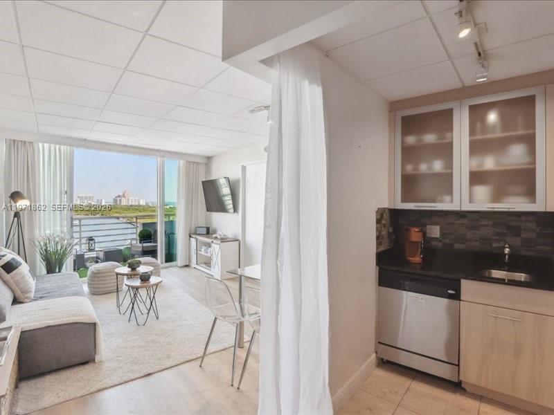 2670 E Sunrise Blvd #1428 Fort Lauderdale, FL 33304