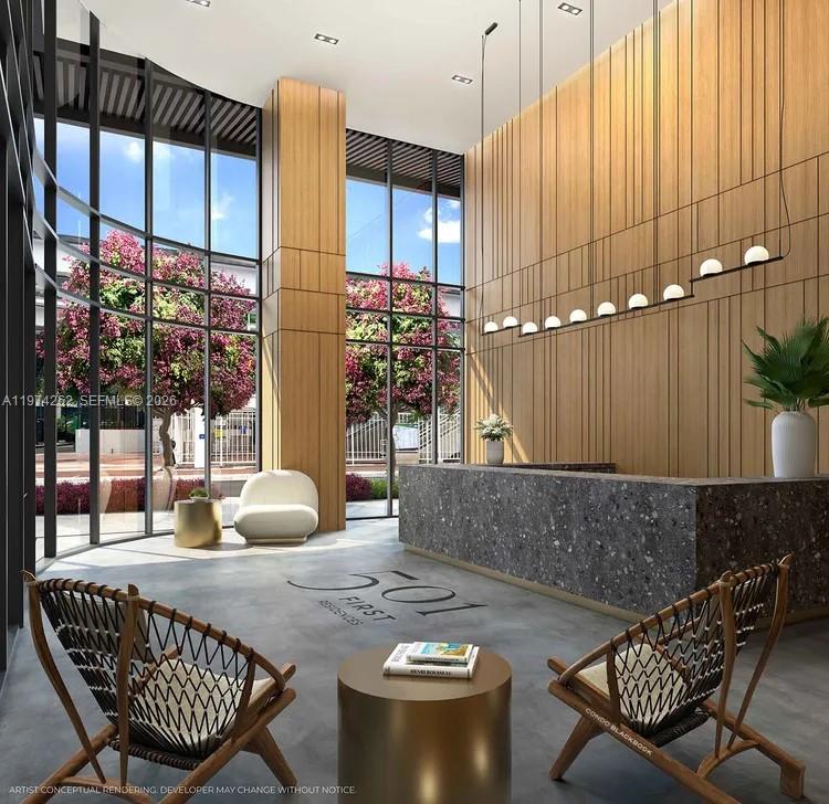 121 NE 5th #501B Miami, FL 33132