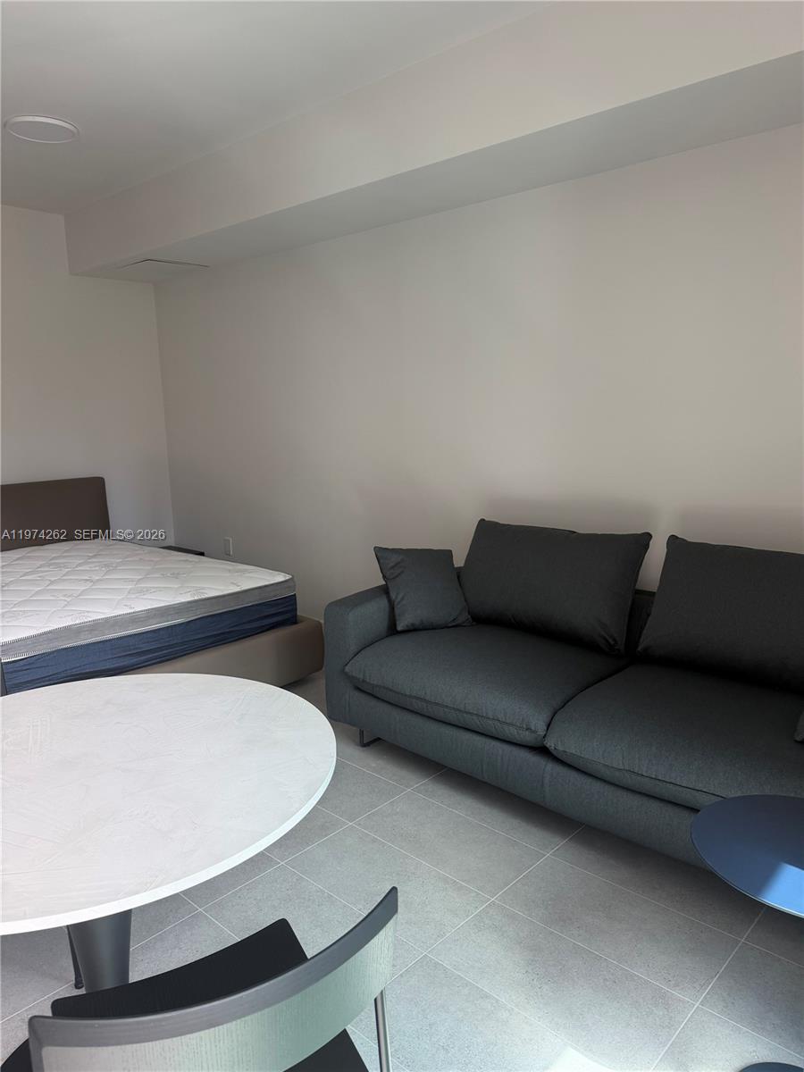 image 501 FIRST Residences28