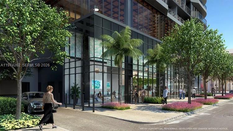 121 NE 5th #501B Miami, FL 33132