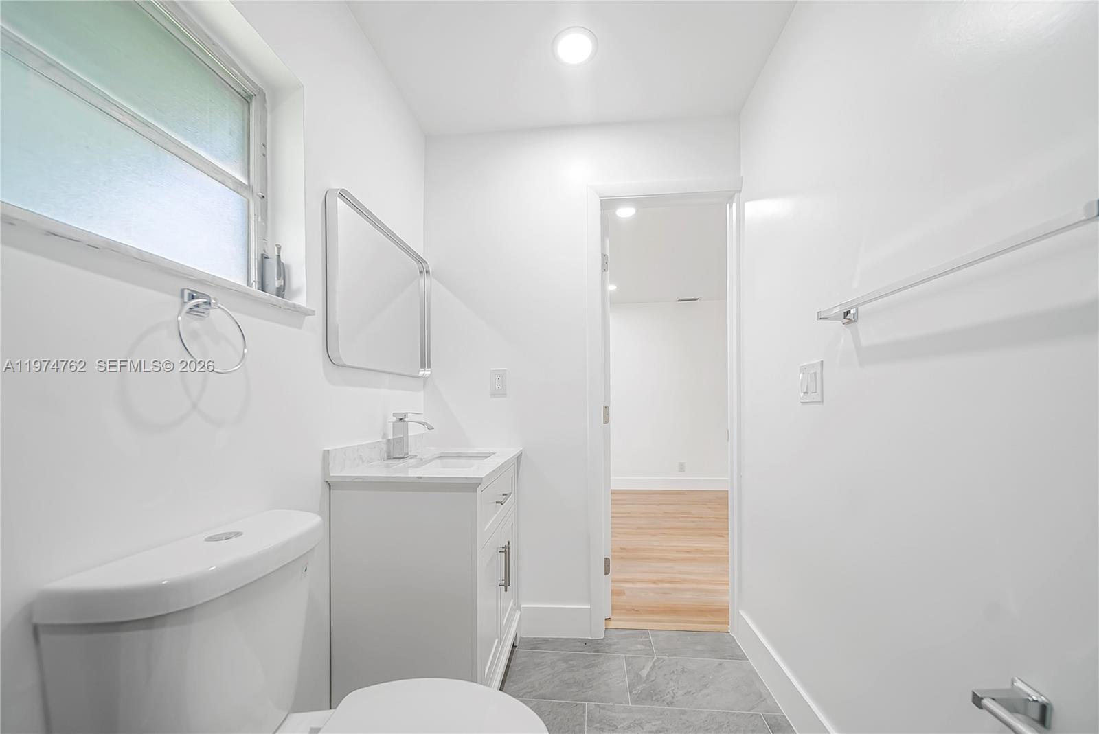 2106 Alfred Dr Boynton Beach, FL 33426