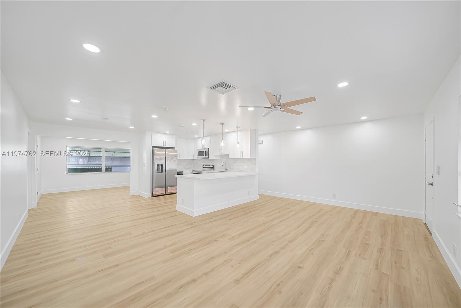 2106 Alfred Dr Boynton Beach, FL 33426