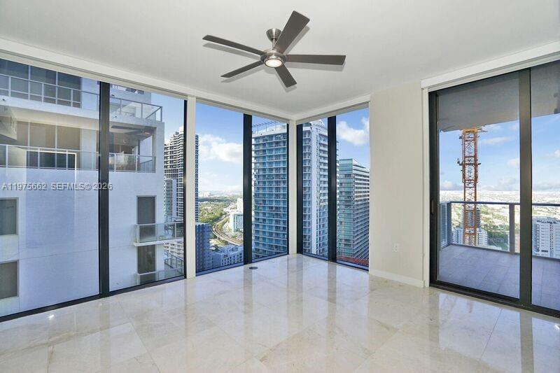image 1010 Brickell15
