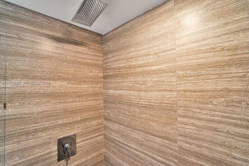 image 1010 Brickell20