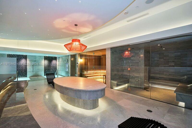 image 1010 Brickell45