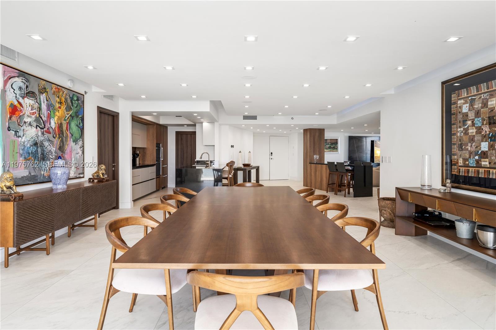 450 Alton Rd #901-902 Miami Beach, FL 33139