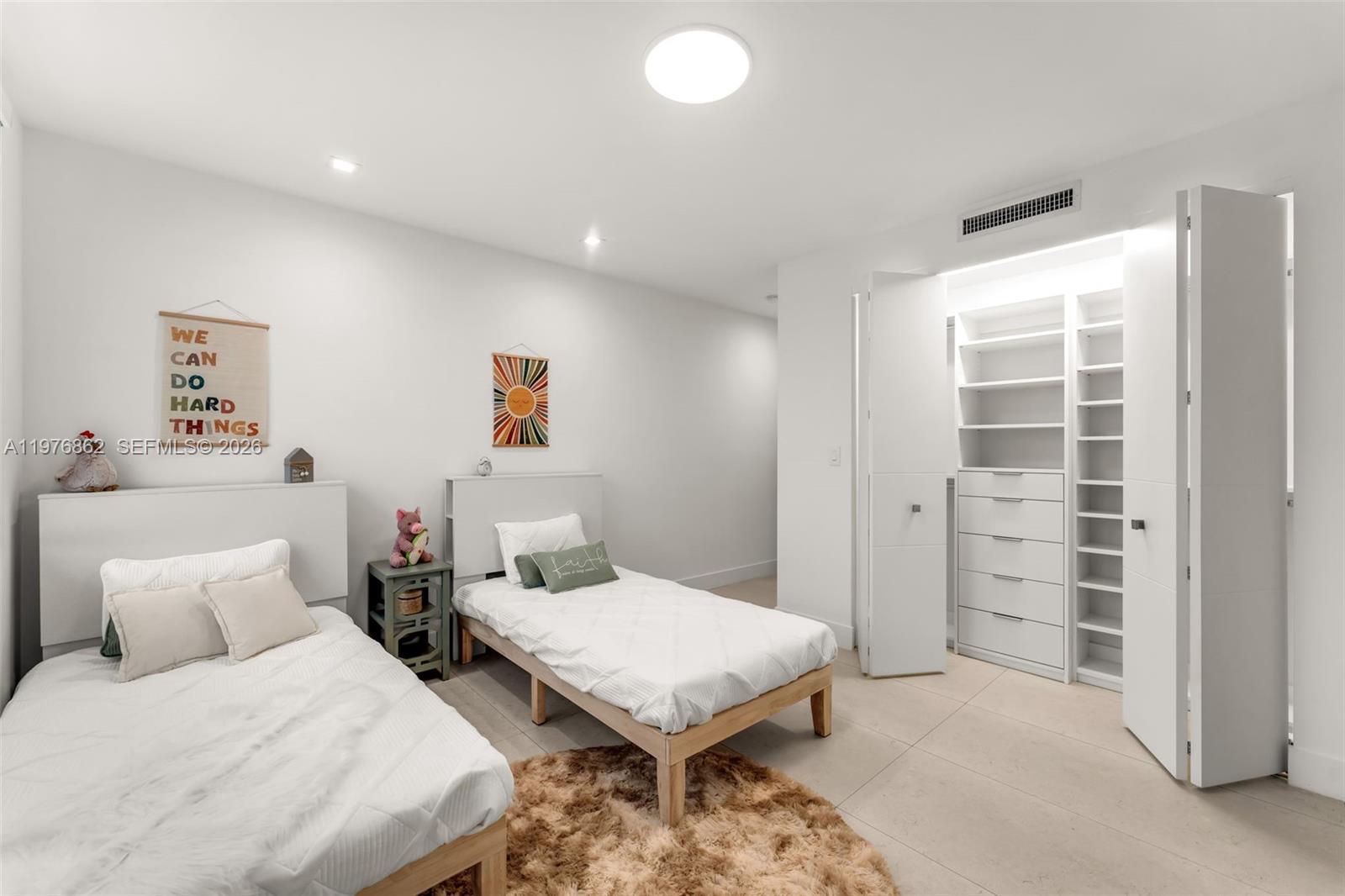 721 SW 11th St #B Miami, FL 33129