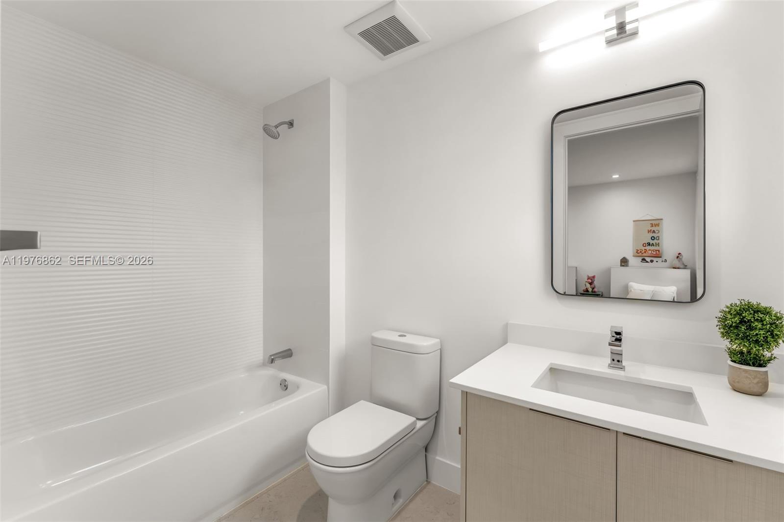 721 SW 11th St #B Miami, FL 33129