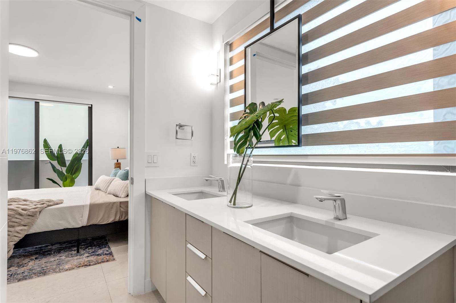 721 SW 11th St #B Miami, FL 33129