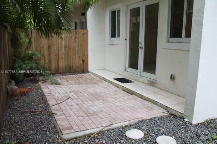 2945 Coconut Ave Miami, FL 33133