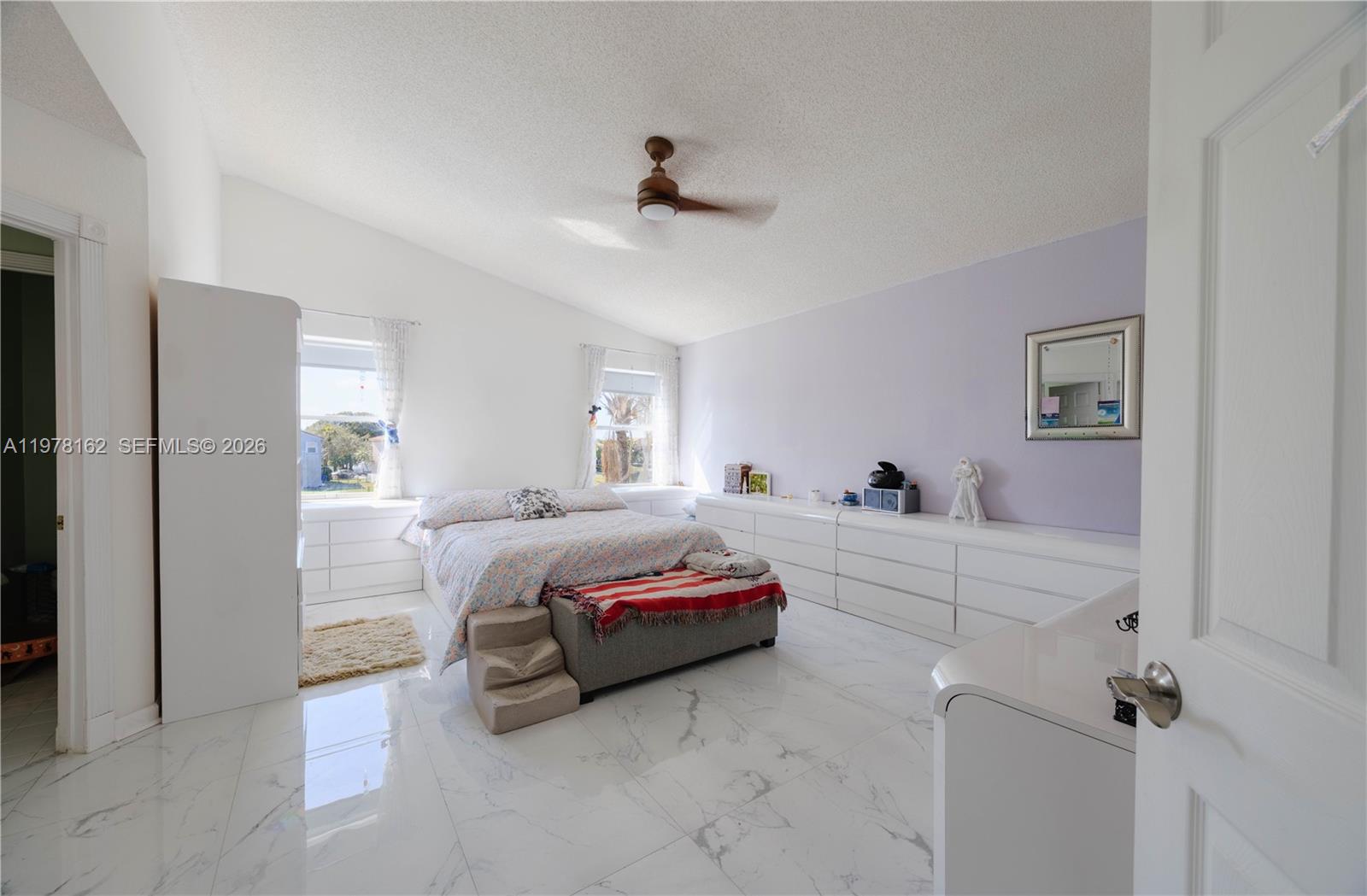 18438 NW 11th St Pembroke Pines, FL 33029