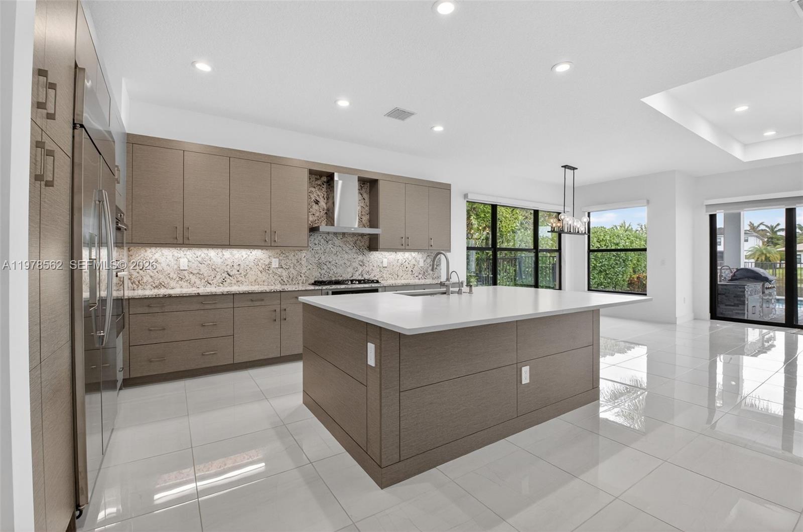 8629 Tower Brg Ct Boca Raton, FL 33496