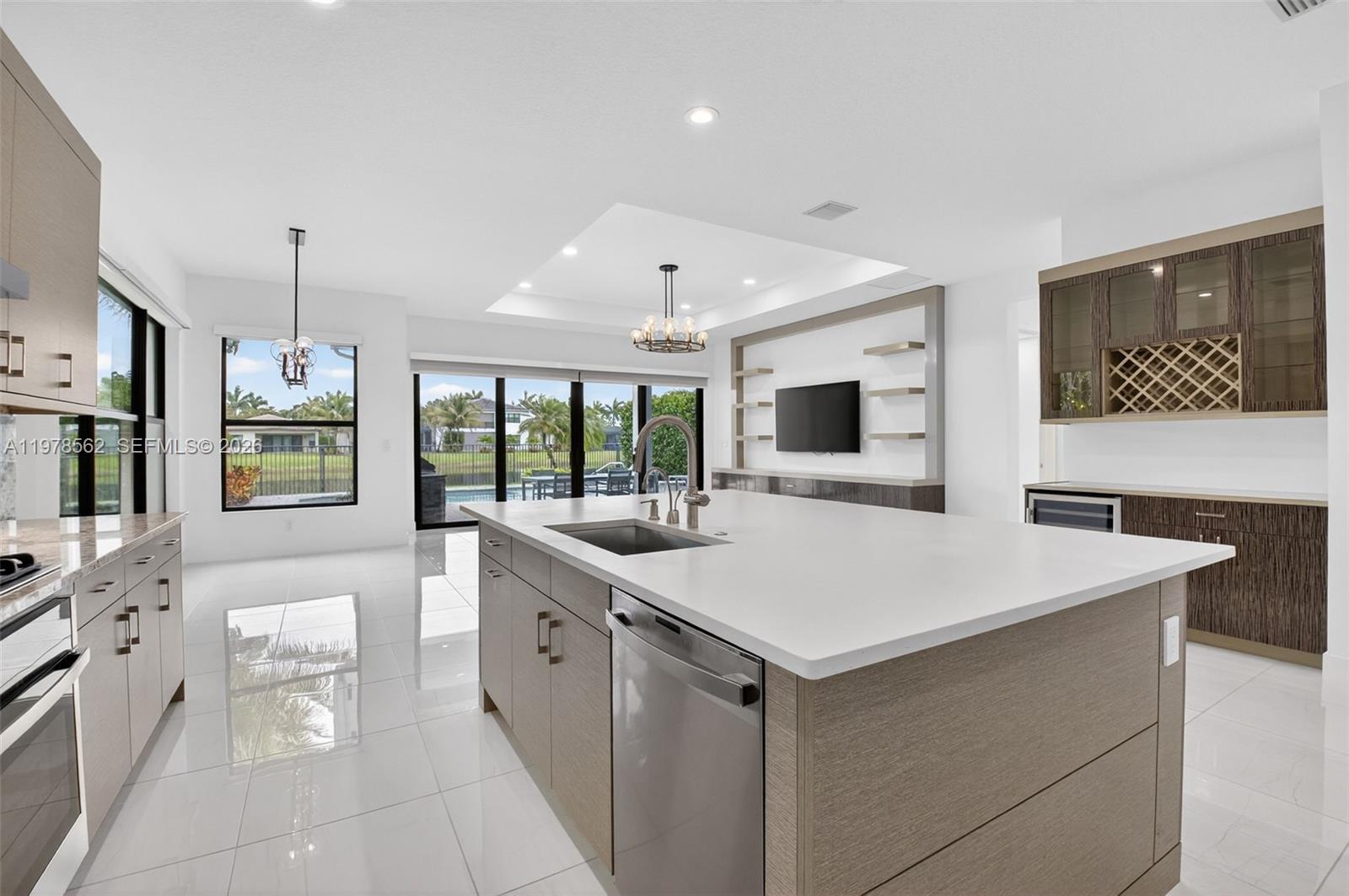 8629 Tower Brg Ct Boca Raton, FL 33496